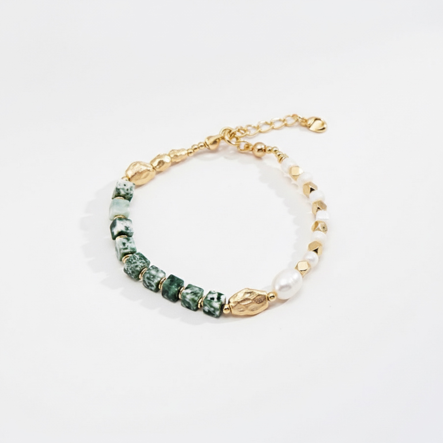 Pilgrim Trace | Gold Bracelet with Jade and Pearl