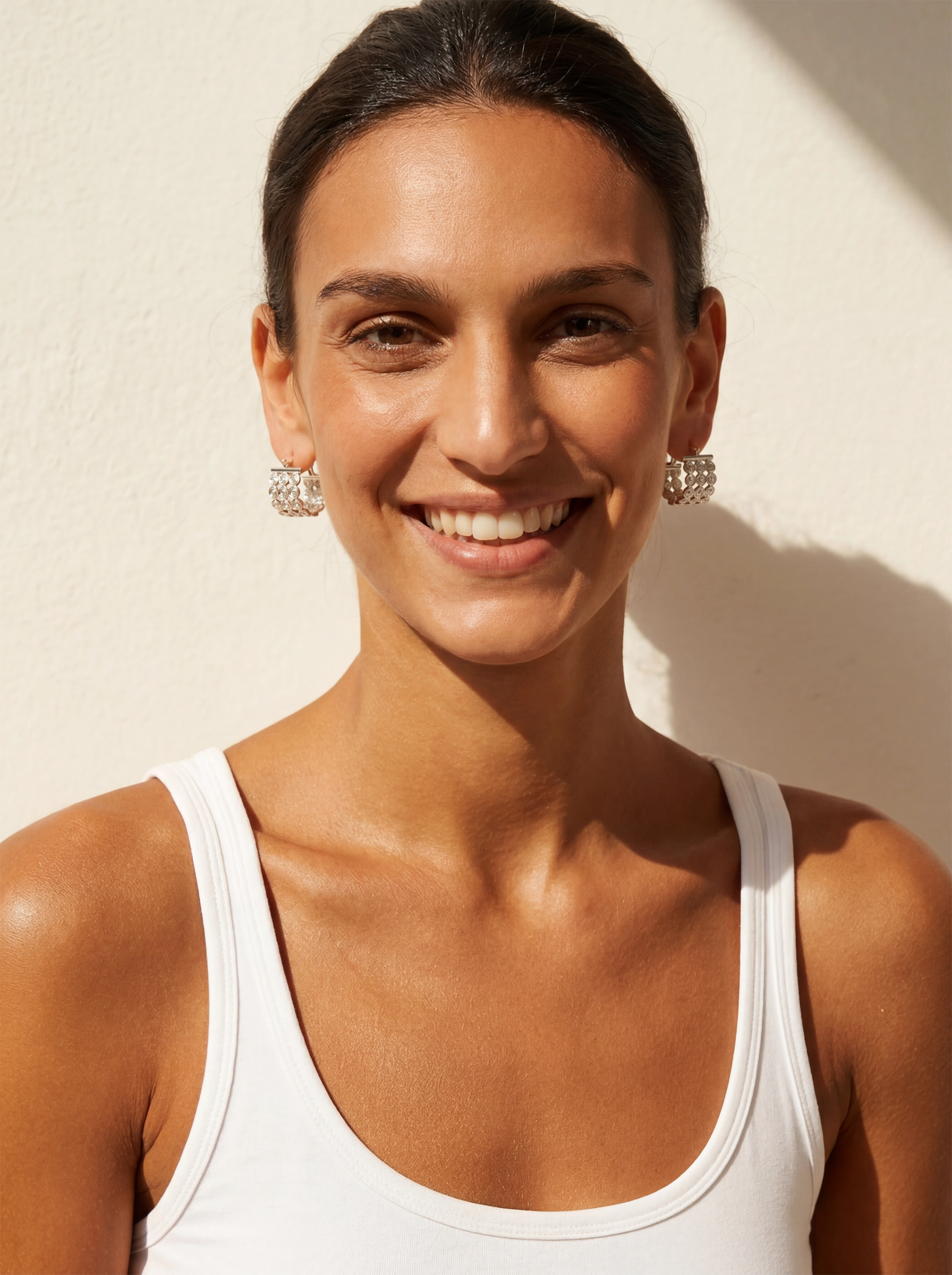 Sigillum Aureum | Gold Hoop Earrings with Geometric Pattern