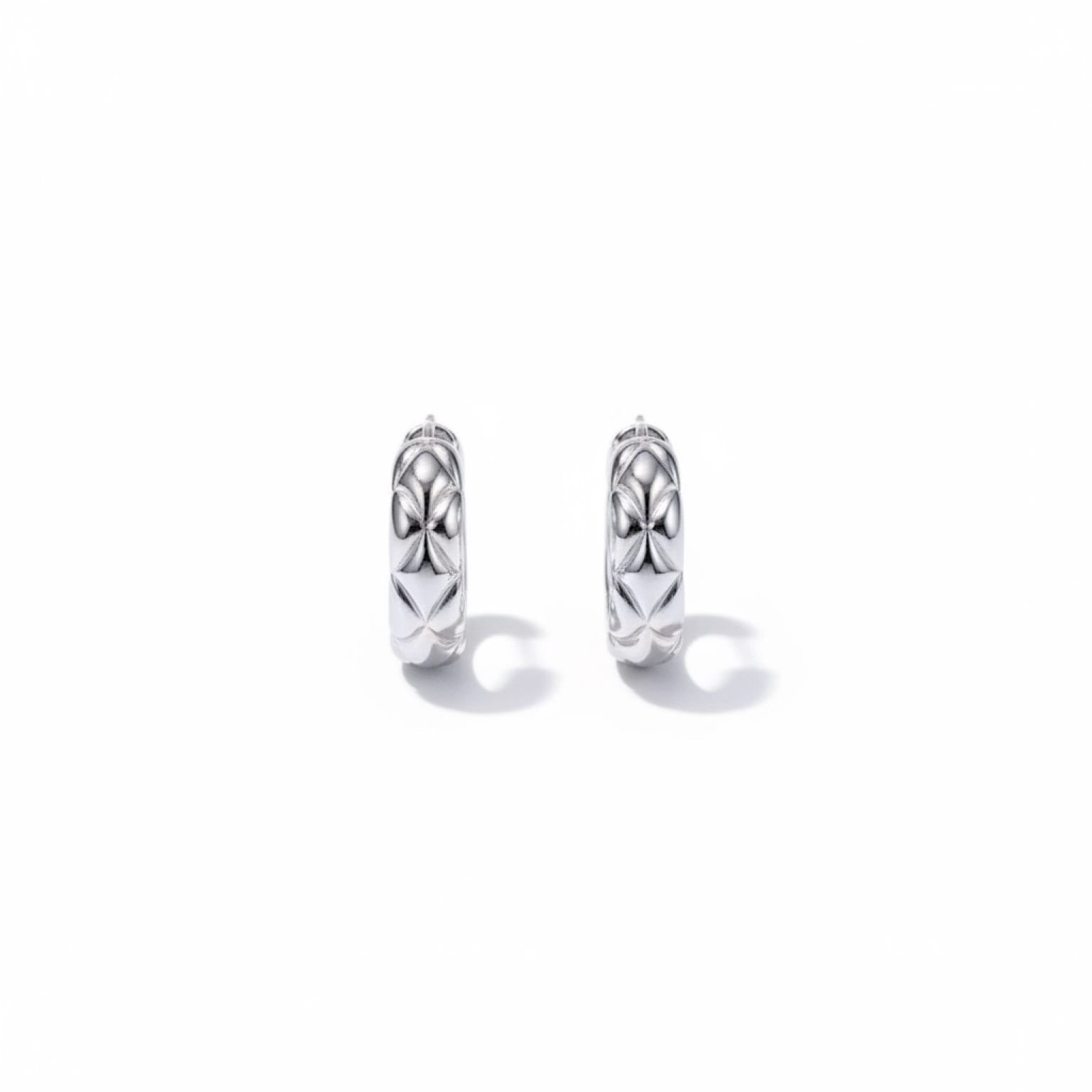 Diamond Pattern Earrings