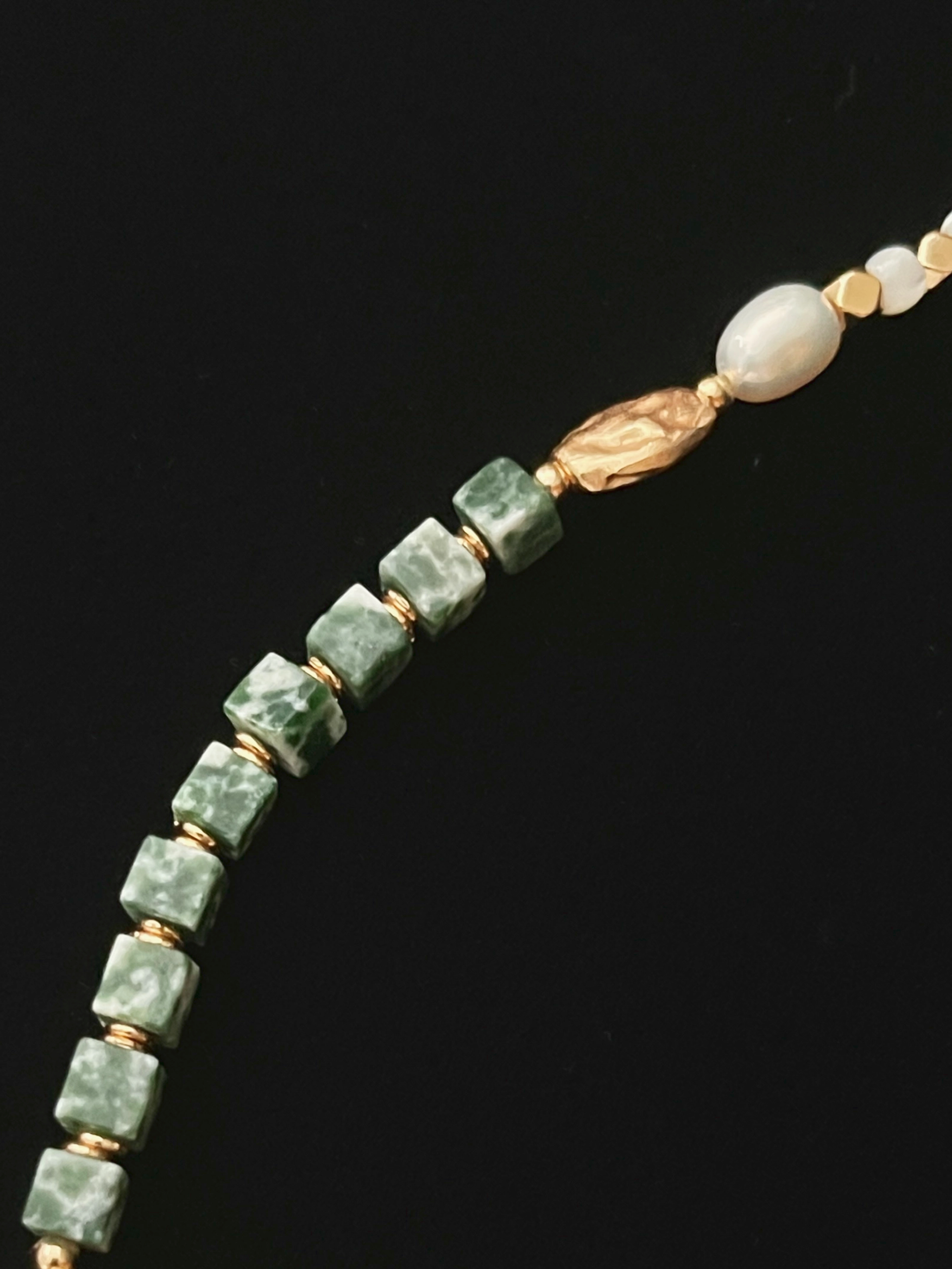 Pilgrim Trace | Gold Bracelet with Jade and Pearl