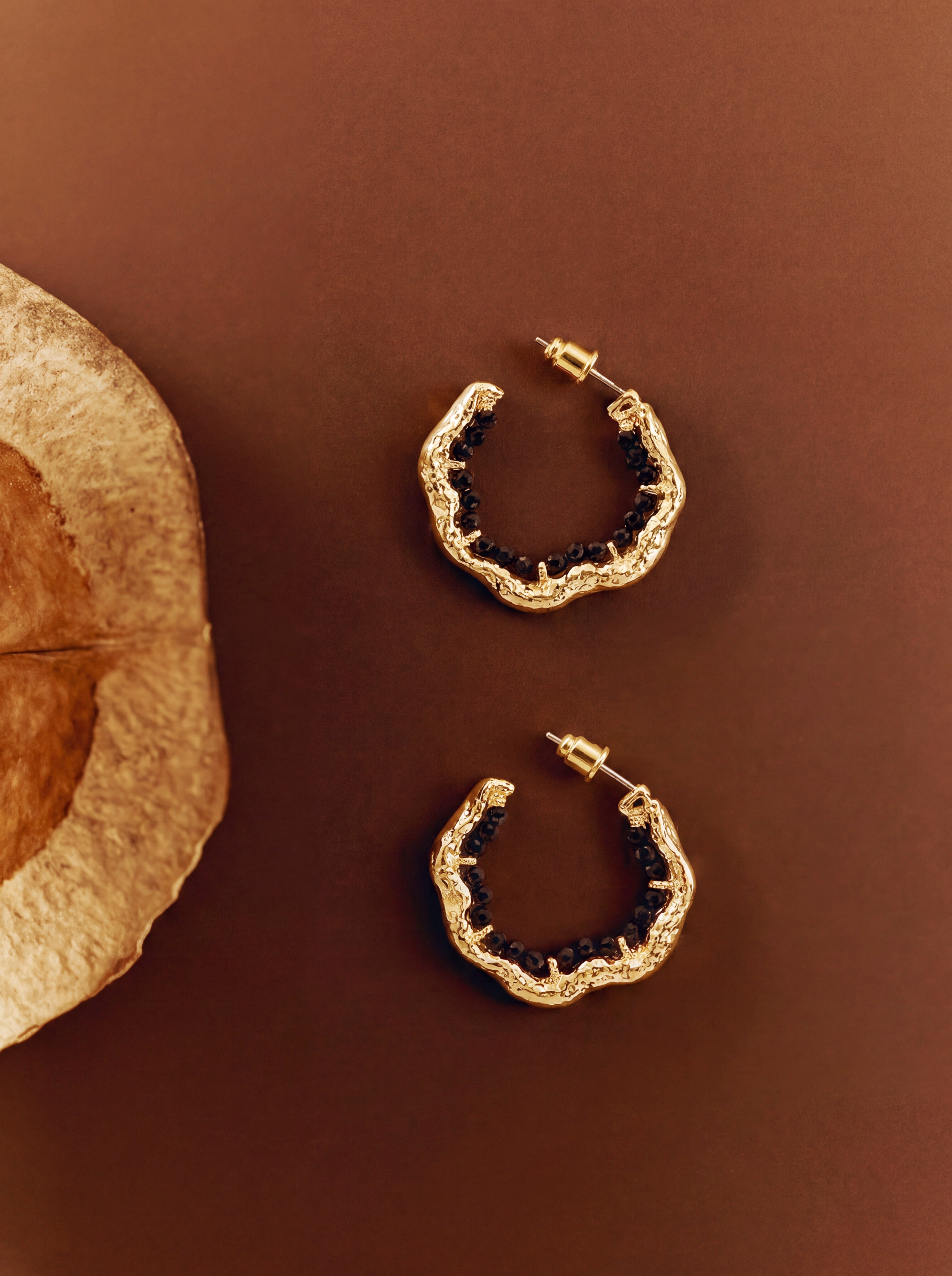Geometric Gold Hoop Earrings with Black Agate
