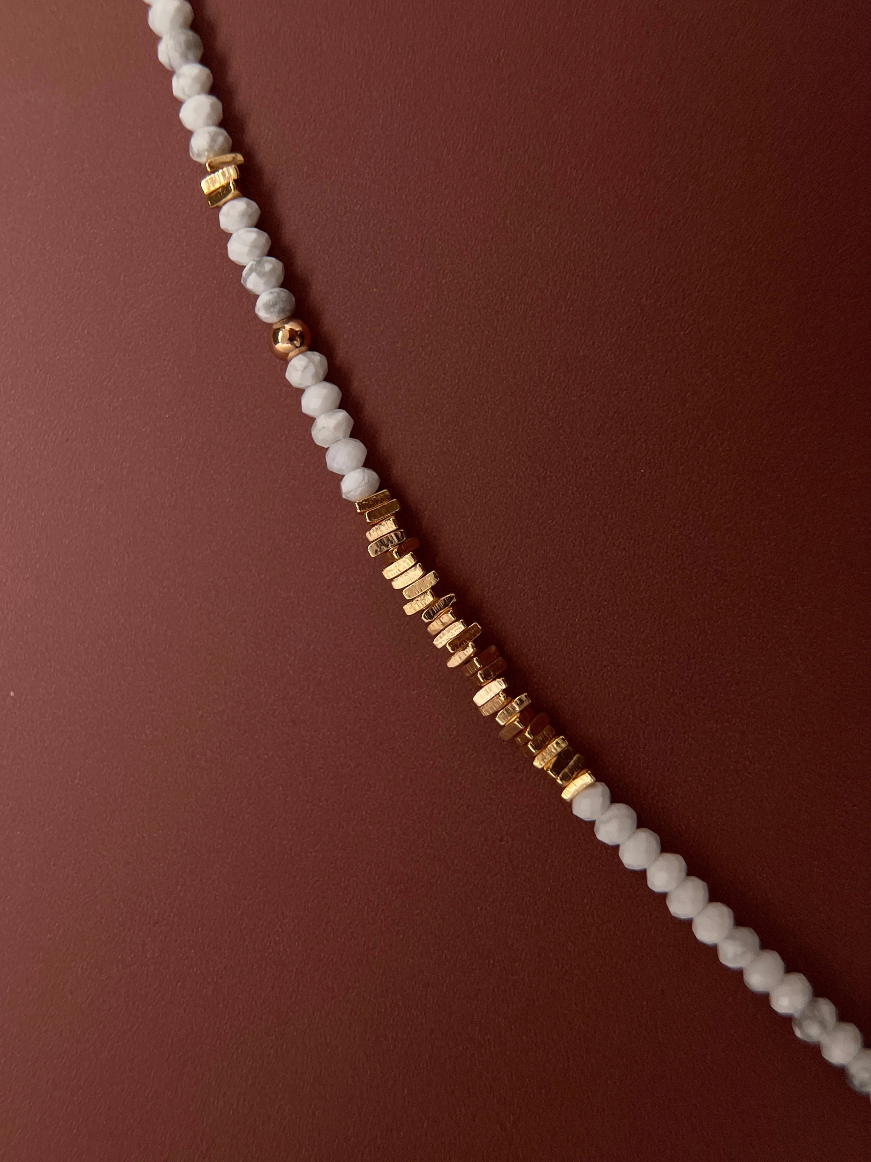 Edge Line | White turquoise gold thin necklace