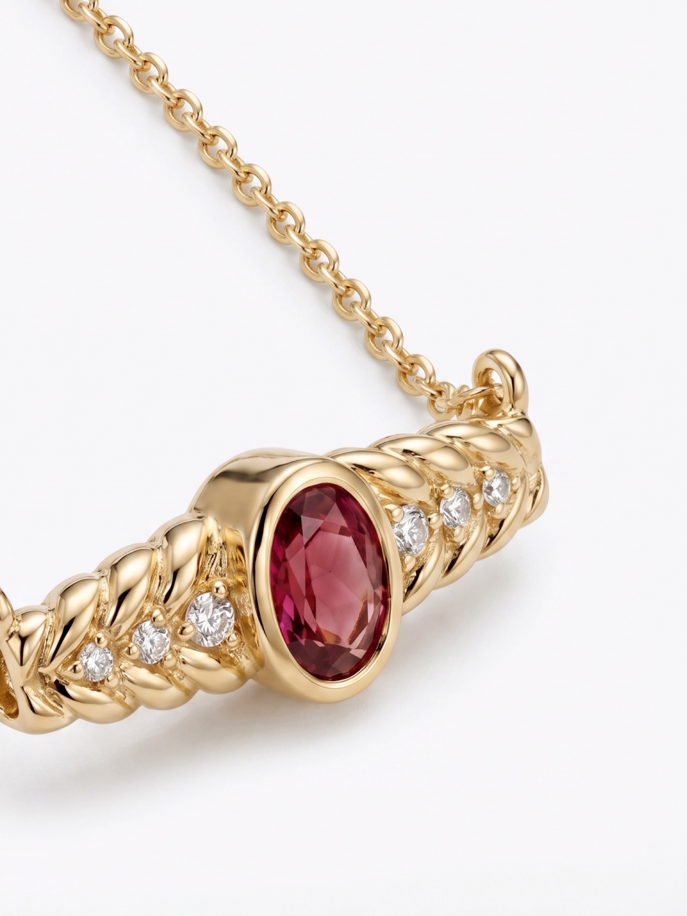 Smoky Rose Barret Moissanite Collier
