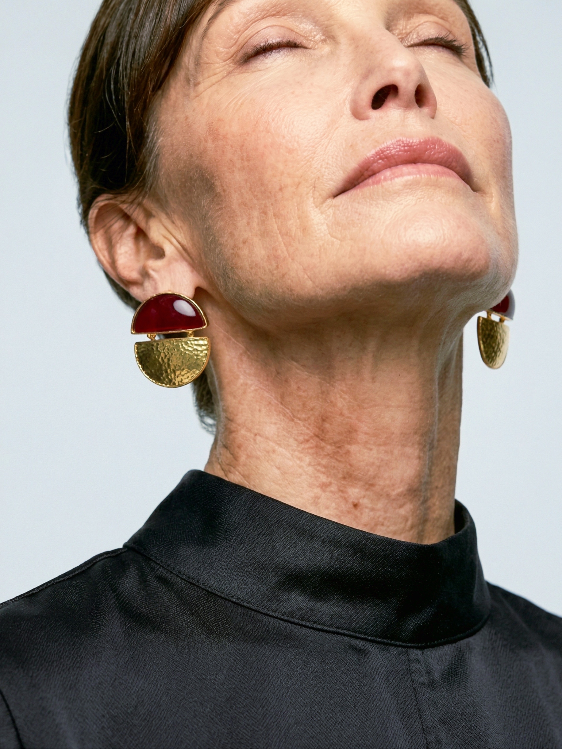 Gemstone Earrings with Hammer Texture