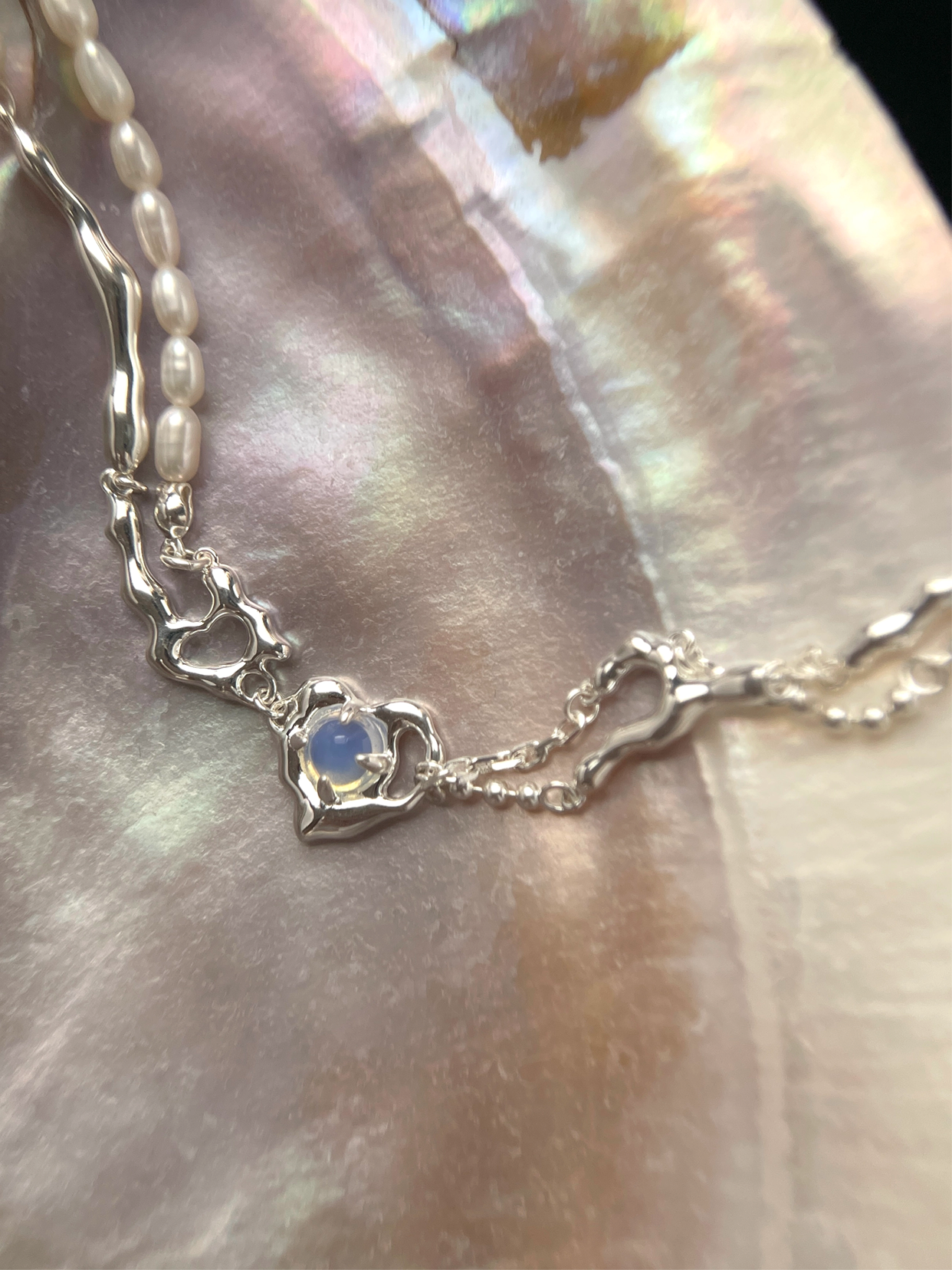 Lumen Ave | Sterling Silver Moonstone and Pearls Bracelet