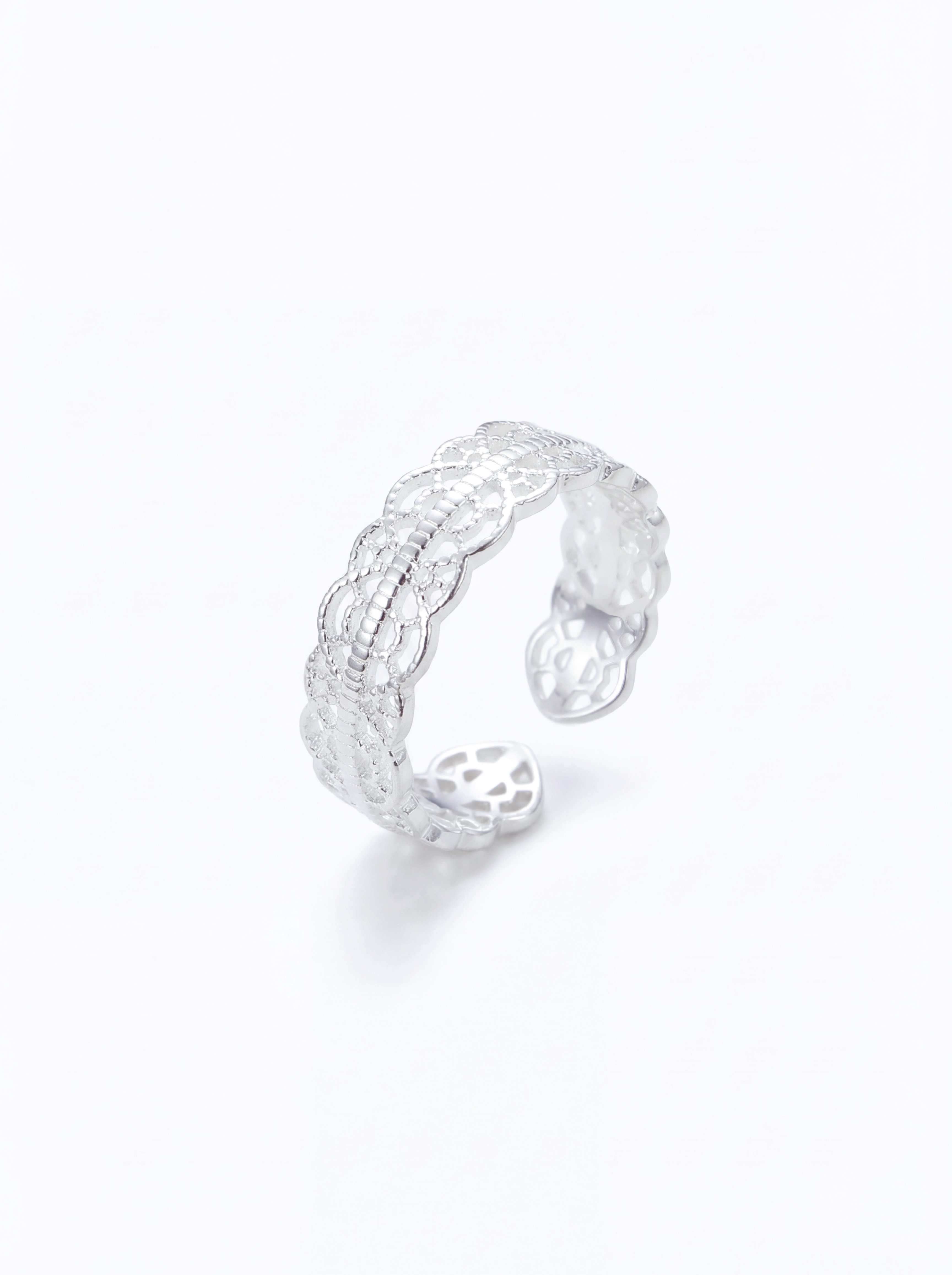 Silver Filigree Hollowed-out Open Ring