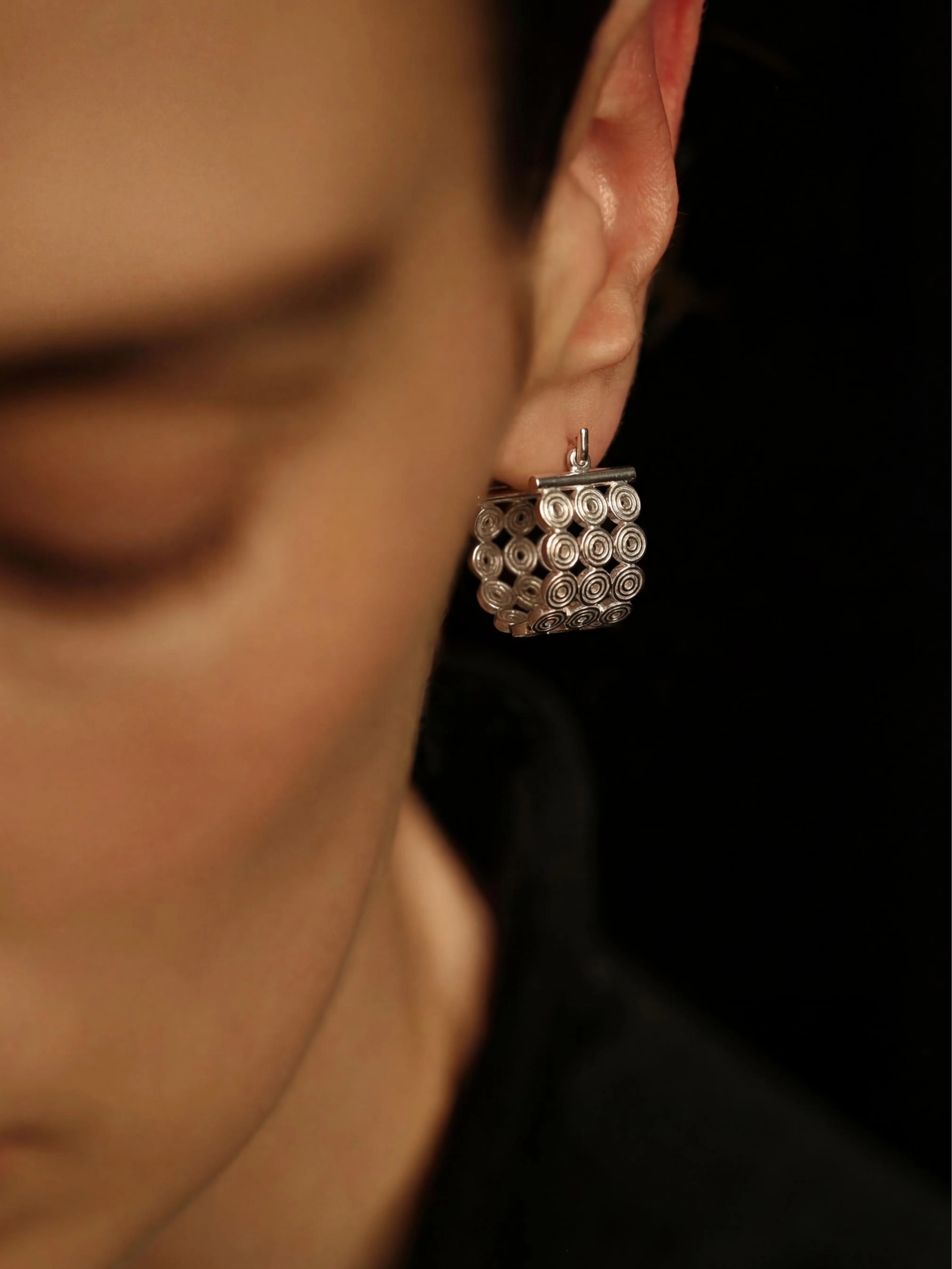 Signature | Gold Hoop Earrings with Geometric Pattern