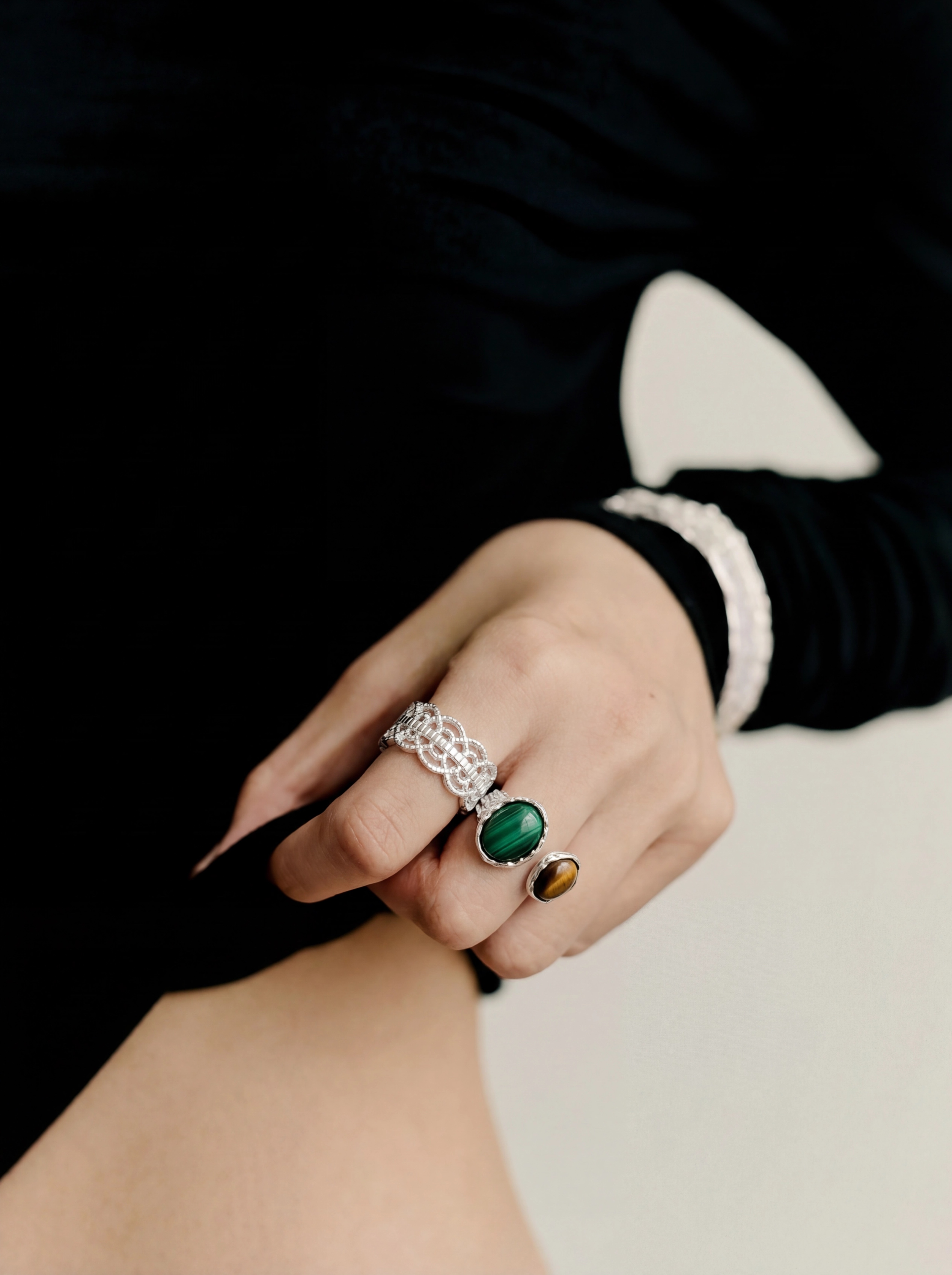 Silver Filigree Hollowed-out Open Ring