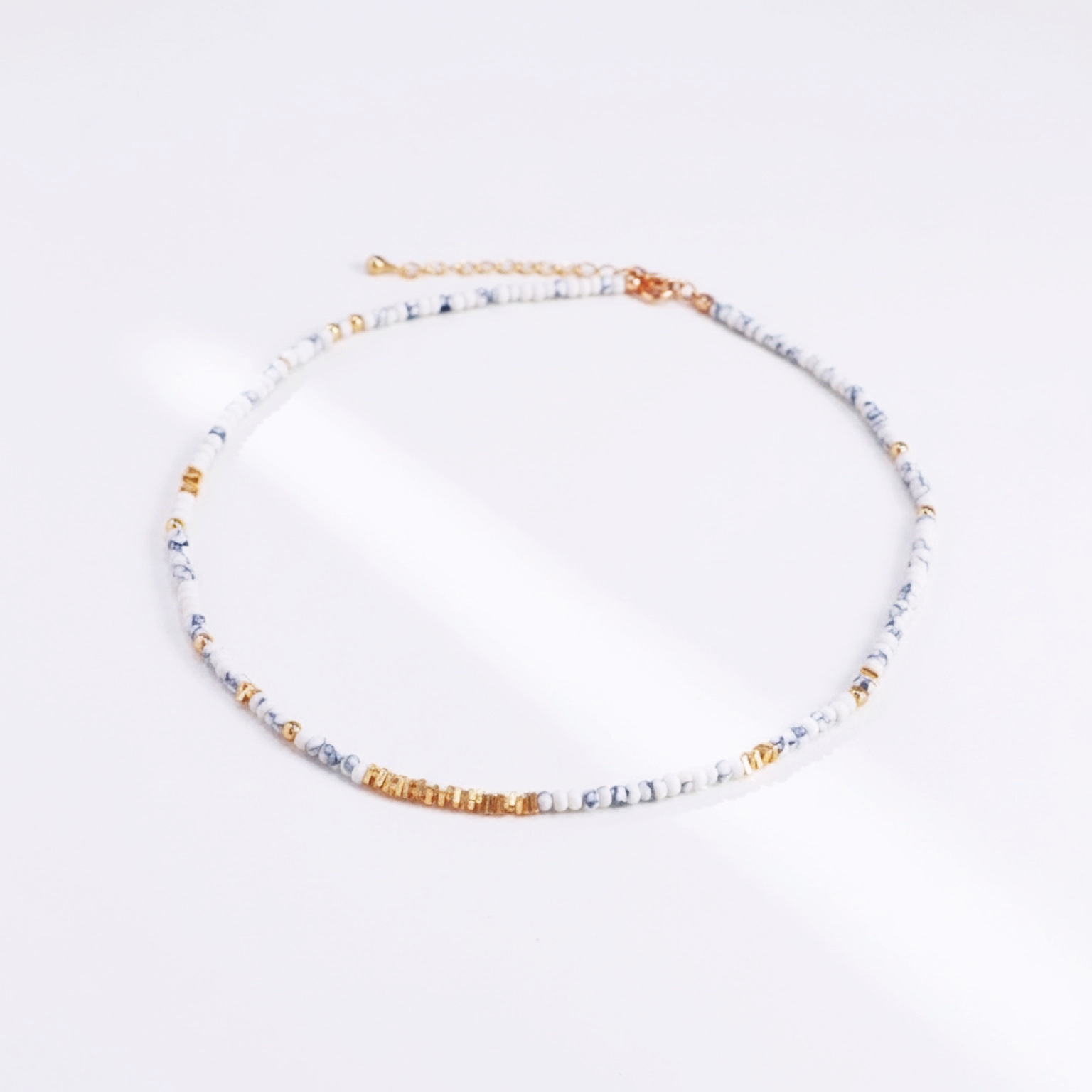 Edge Line | White turquoise gold thin necklace