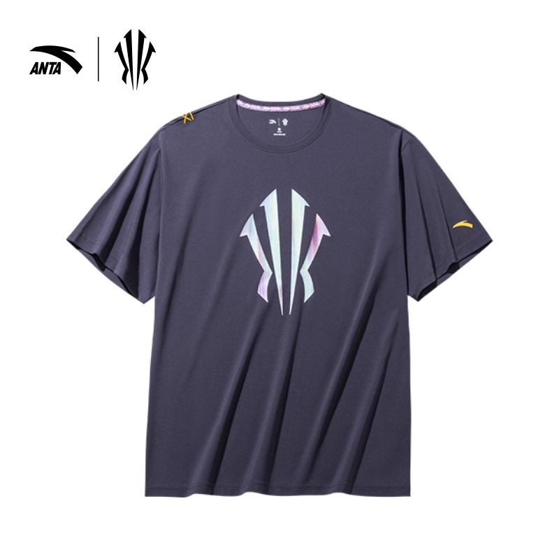 ANTA x Kyrie Irving kaos basket pria 1724C1108