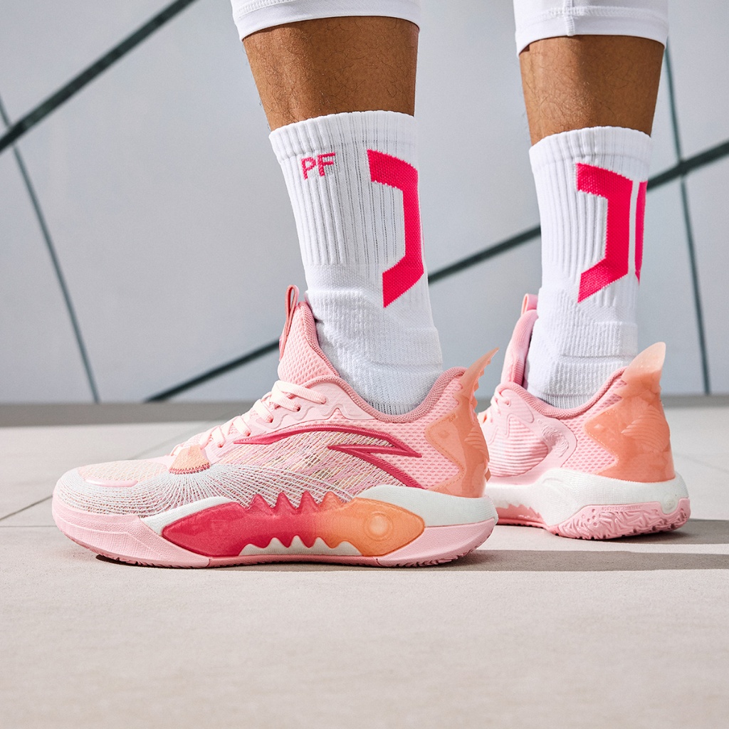 ANTA Shock Wave Team Sepatu Basket Pria Sepatu Olahraga