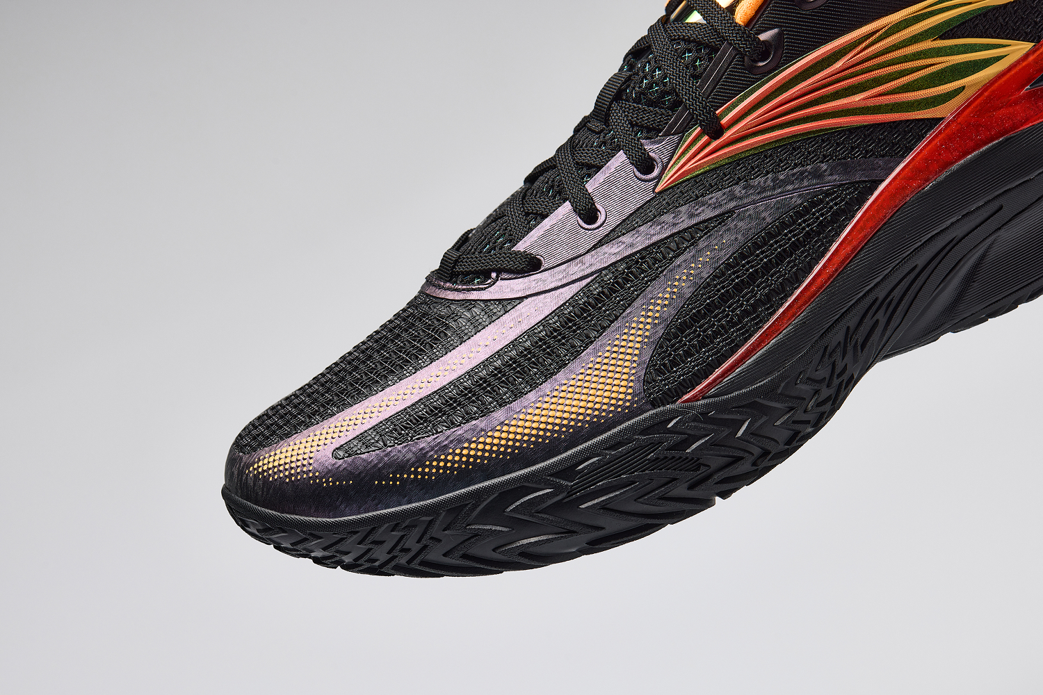 ANTA Shock Wave 8: Built for Quick Footwork and Outdoor Basketball