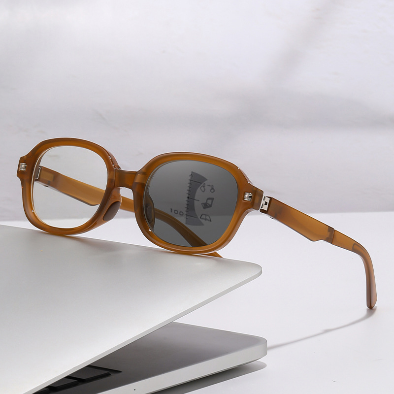 CASUAL PORTABLE FOLDABLE PHOTOCHROMIC READING GLASSES
