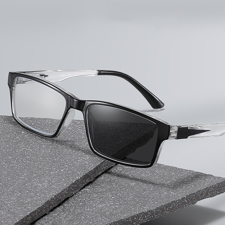 SPRING SMALL FRAME SQUARE PHOTOCHROMIC READING GLASSES