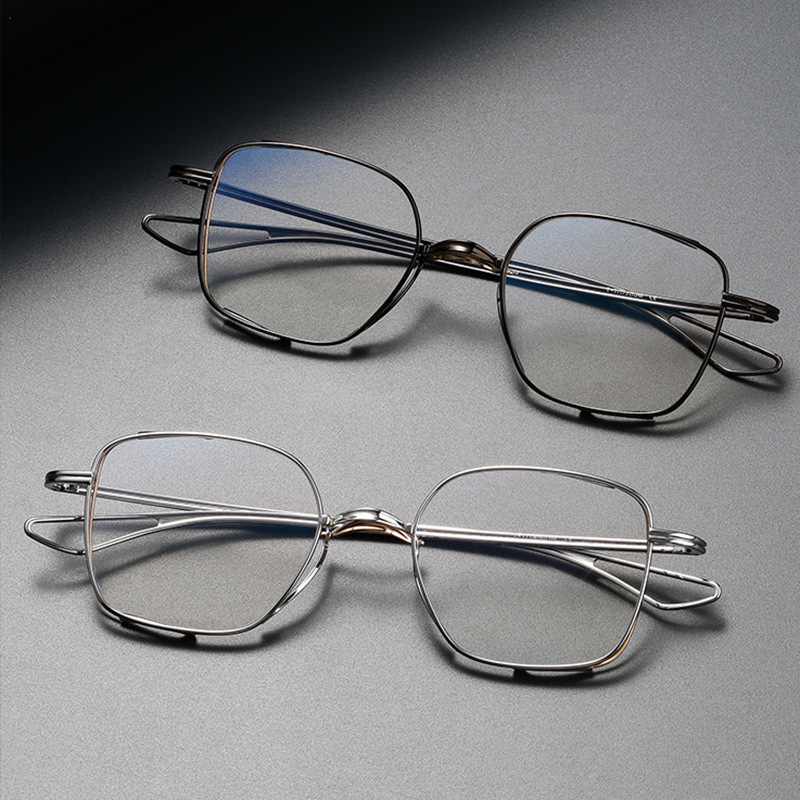 MEN'S RETRO PURE TITANIUM SQUARE LARGE FRAME GLASSES