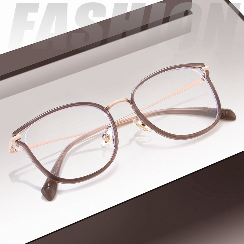 Amelia Ultra-Light Cat-Eye Eyeglasses