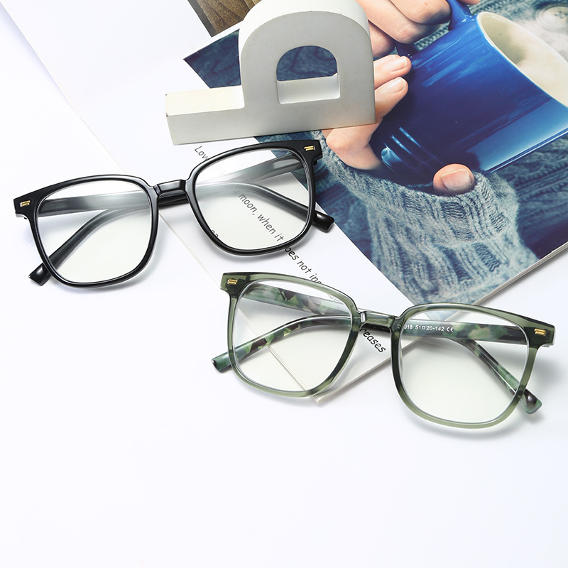 LIGHTWEIGHT SQUARE FRAME BLUE LIGHT BLOCKING READING GLASSES