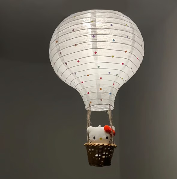 Hello Kitty Hot Air Balloon Night Light DIY Material Kit, Cute Lampshade for Girls' Bedroom, Hanging Ornament, Decoration