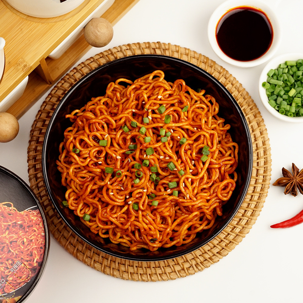 Spicy Turkey Noodles with Hot Sauce, Instant Noodles for Dormitory Snacks, No-Cook Instant Noodles, Convenient Food, Wholesale Snack Food-LifeGadgetHub