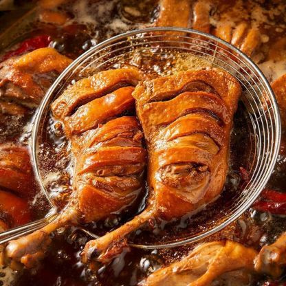 Duck Leg Nitrogen-Filled Whole Box Late-Night Snack Open Bag Meat Snack Leisure Food Large Fresh Lock Ready-to-Eat Cooked Chicken Leg-LifeGadgetHub