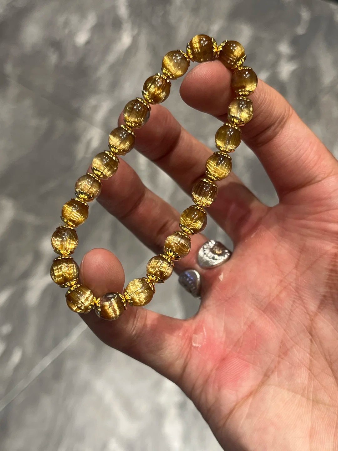 [Smooth-Rutilated Collectible] Natural Rutilated Quartz Bracelet with Gilt Spacer Beads Single-Wrap Bracelet | Light Luxury Fortune-Bringing Curio Decorative Handpiece