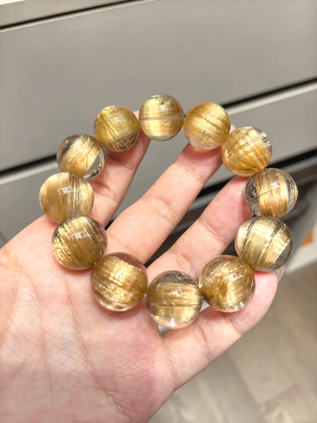 [Smooth-Rutilated Collectible] Natural Rutilated Quartz Single-Wrap Bracelet | Dense Smooth Gold Silk High-Transparency Crystal Fortune-Bringing Curio Bracelet