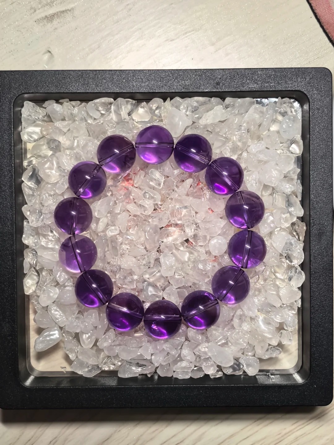 Transparent Amethyst Single-Strand Bracelet