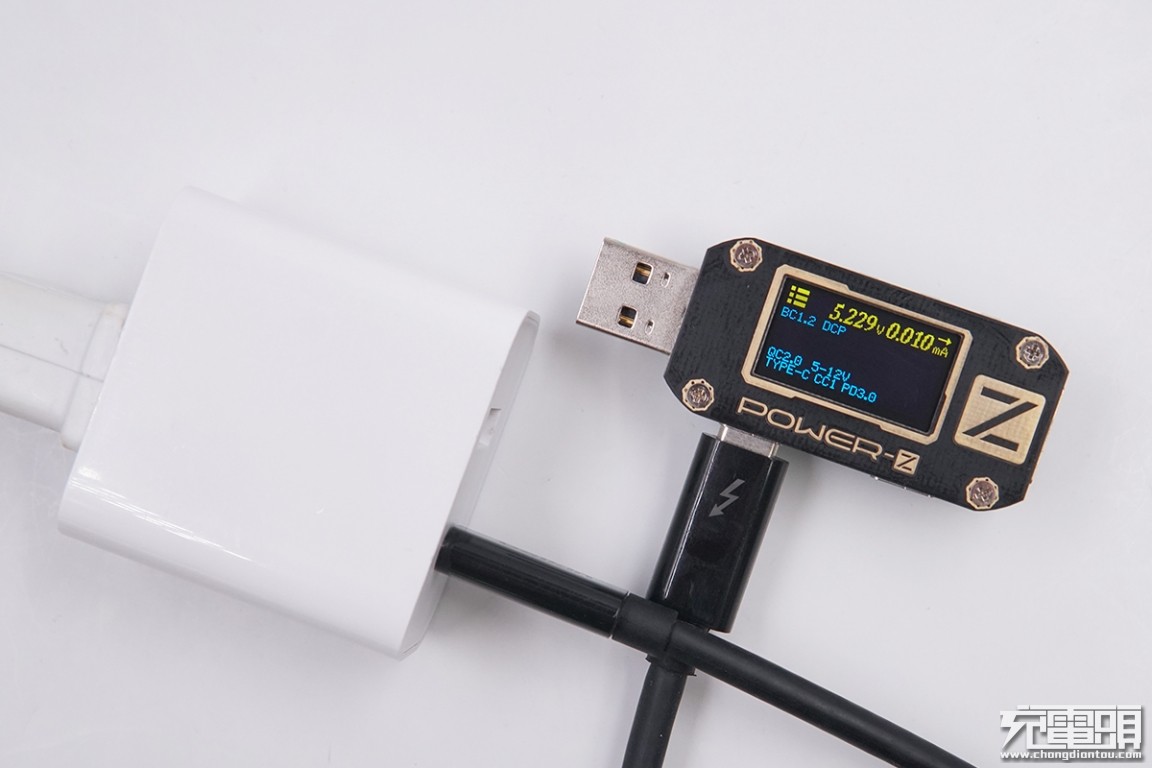 ChargerLAB POWER-Z KM001 Pro使用小技巧:一键检测充电器快充协议-POWER-Z
