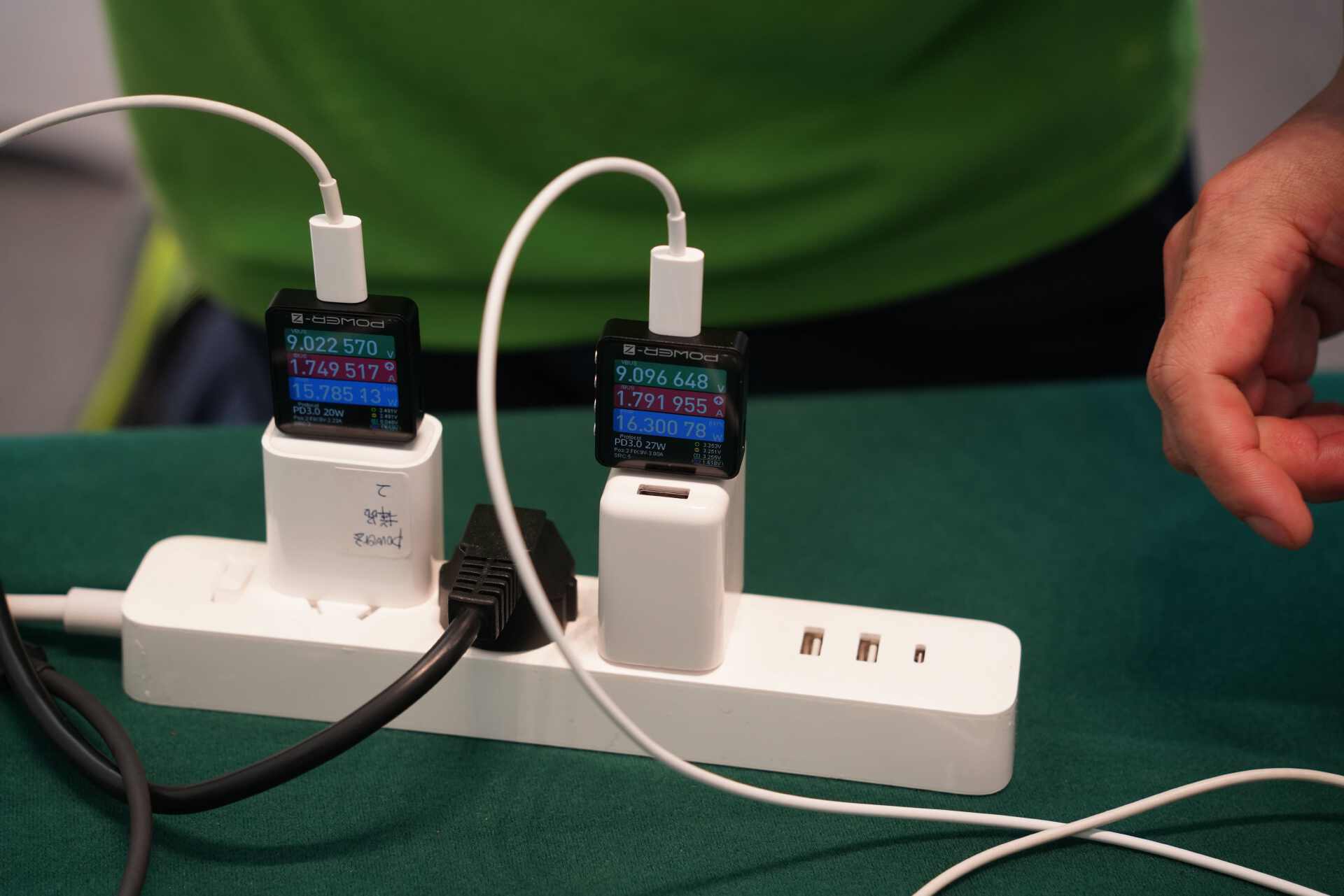 POWER-Z亮相2025(春季)亚洲充电展,无线充新品与快充测试明星产品齐亮相-POWER-Z