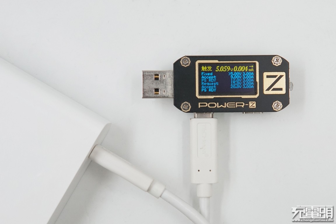 ChargerLAB POWER-Z KM001系列使用小技巧:一键检测PD充电器-POWER-Z