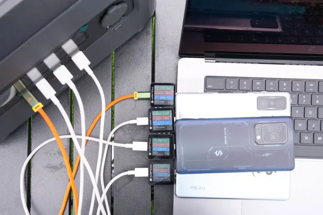 UGREEN 绿联快充拼图：POWER-Z 测试汇总全览-POWER-Z