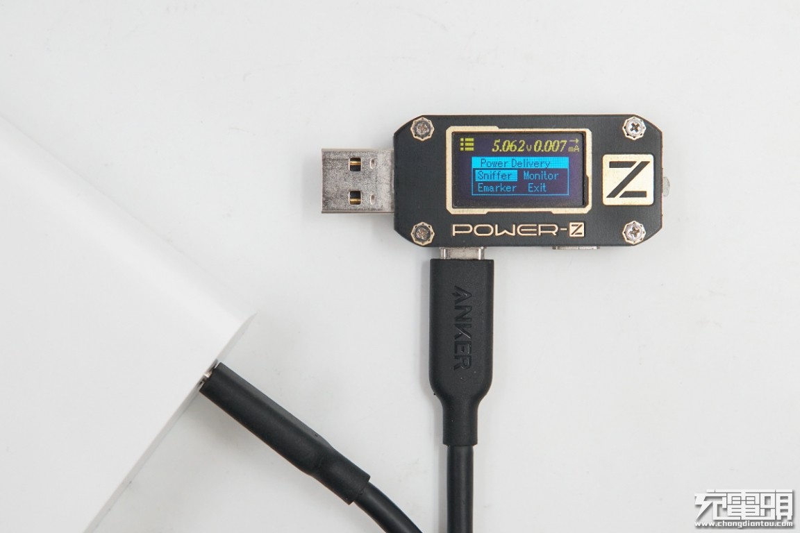 ChargerLAB POWER-Z KM001系列使用小技巧:一键检测PD充电器-POWER-Z