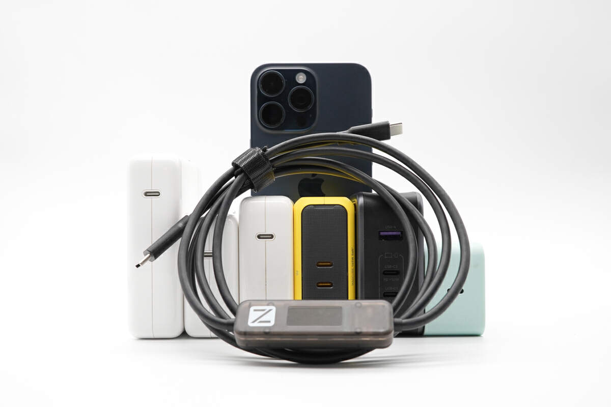 POWER-Z AK001数显线让 iPhone15 Pro Max 快充看得见-POWER-Z