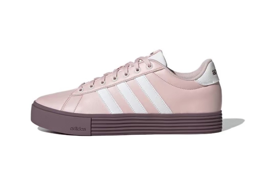 Adidas粉白色