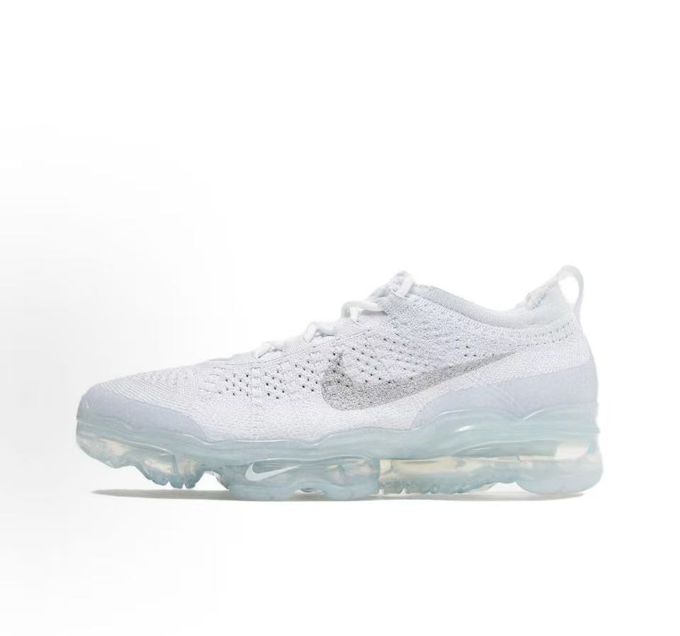 Nike  VaporMax