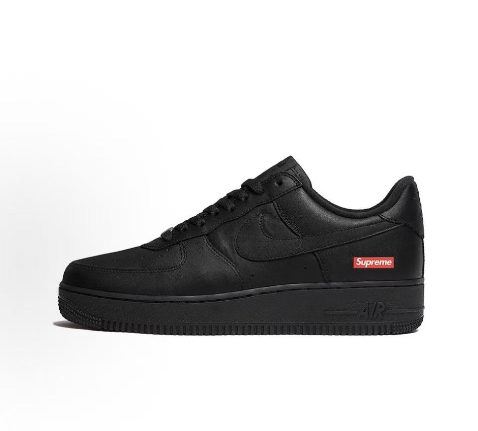 Nike聯名系列