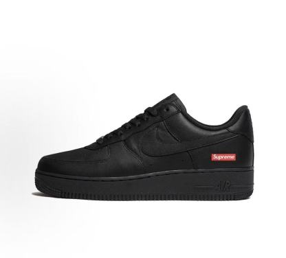 Nike聯名系列