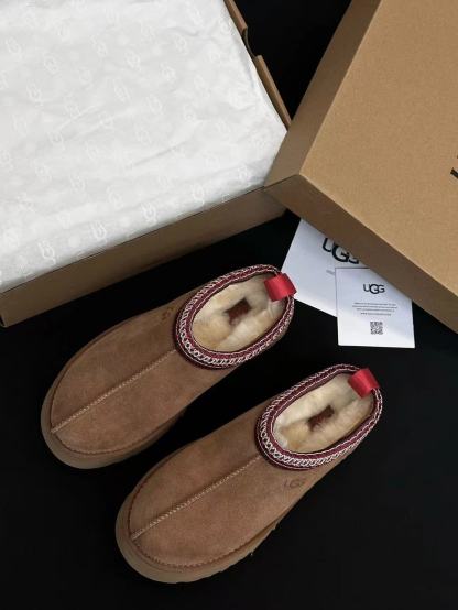UGG棉拖鞋栗色