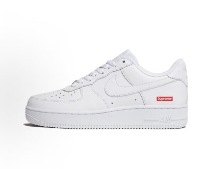 Nike聯名系列