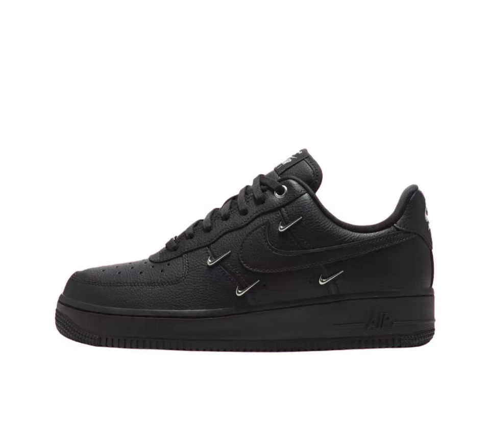 Nike Air Force 1 Low WMNS 時尚百搭 低幫 板鞋 黑色四夠