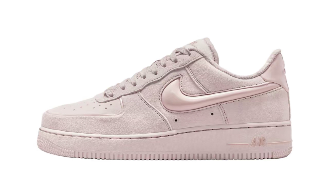 Nike Air Force 1 皮革 粉霧麂皮