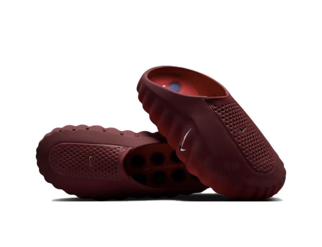 Nike Mind 001 貼合舒適包頭拖鞋 深紅