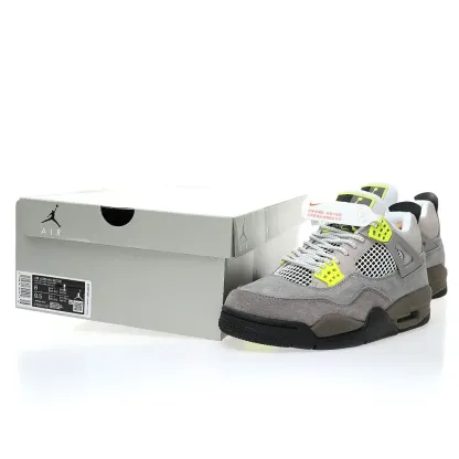 Air Jordan 4 Retro系列