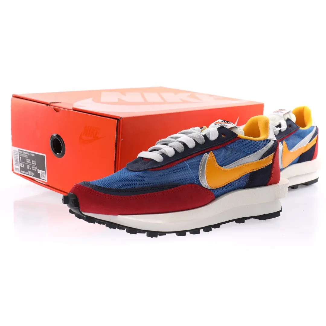 Undercover x Sacai x Nike LDWaffle"Midnight Spruce/University Red"