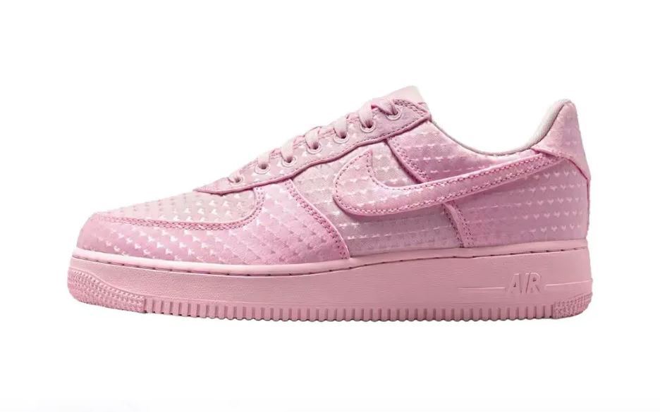 Nike Air Force 1 "Valentine’s Day" 情人節限定情侶款 舒適貼合 低幫 板鞋 男女同款 粉色