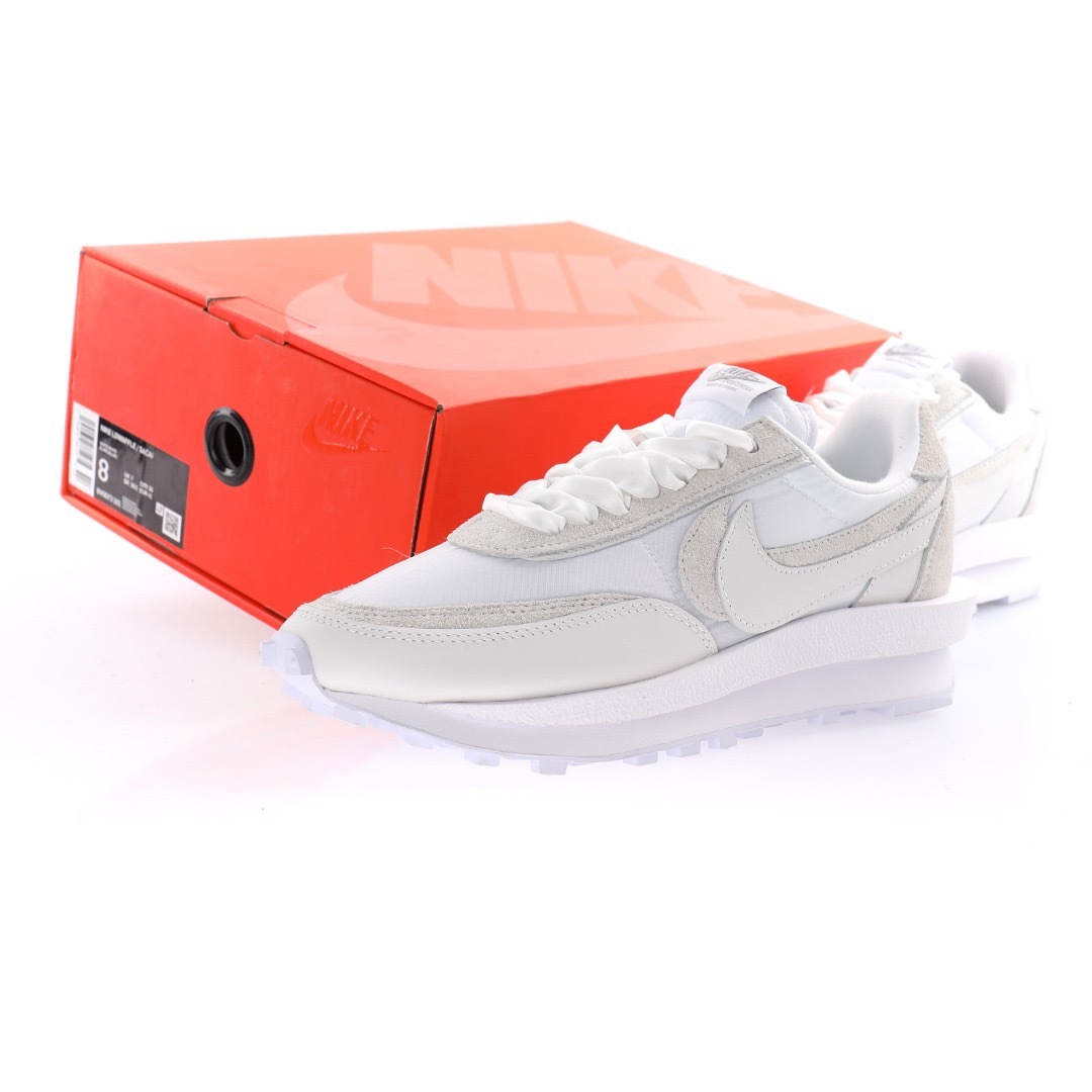 Undercover x Sacai x Nike LDWaffle"Midnight Spruce/University Red"