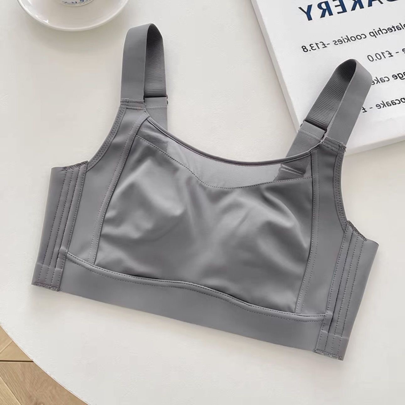 【胸を小さく見せる】ノンワイヤーフルカップ垂れ防止ブラ