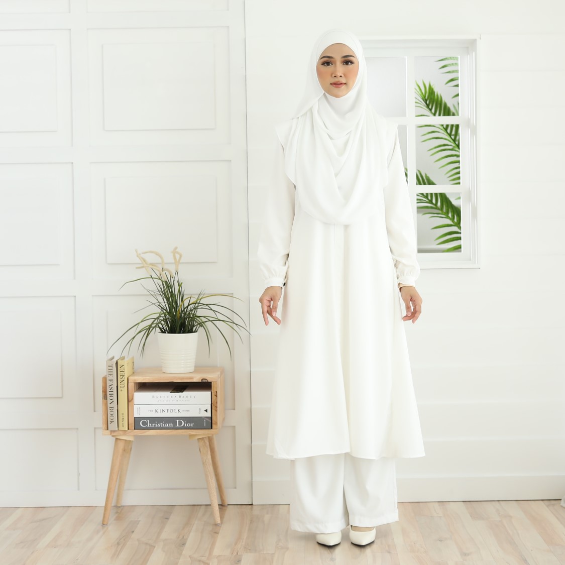 Ayla Suit Off-White 9.0