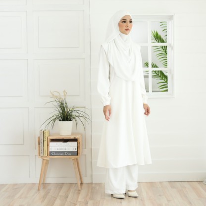 Ayla Suit Off-White 9.0