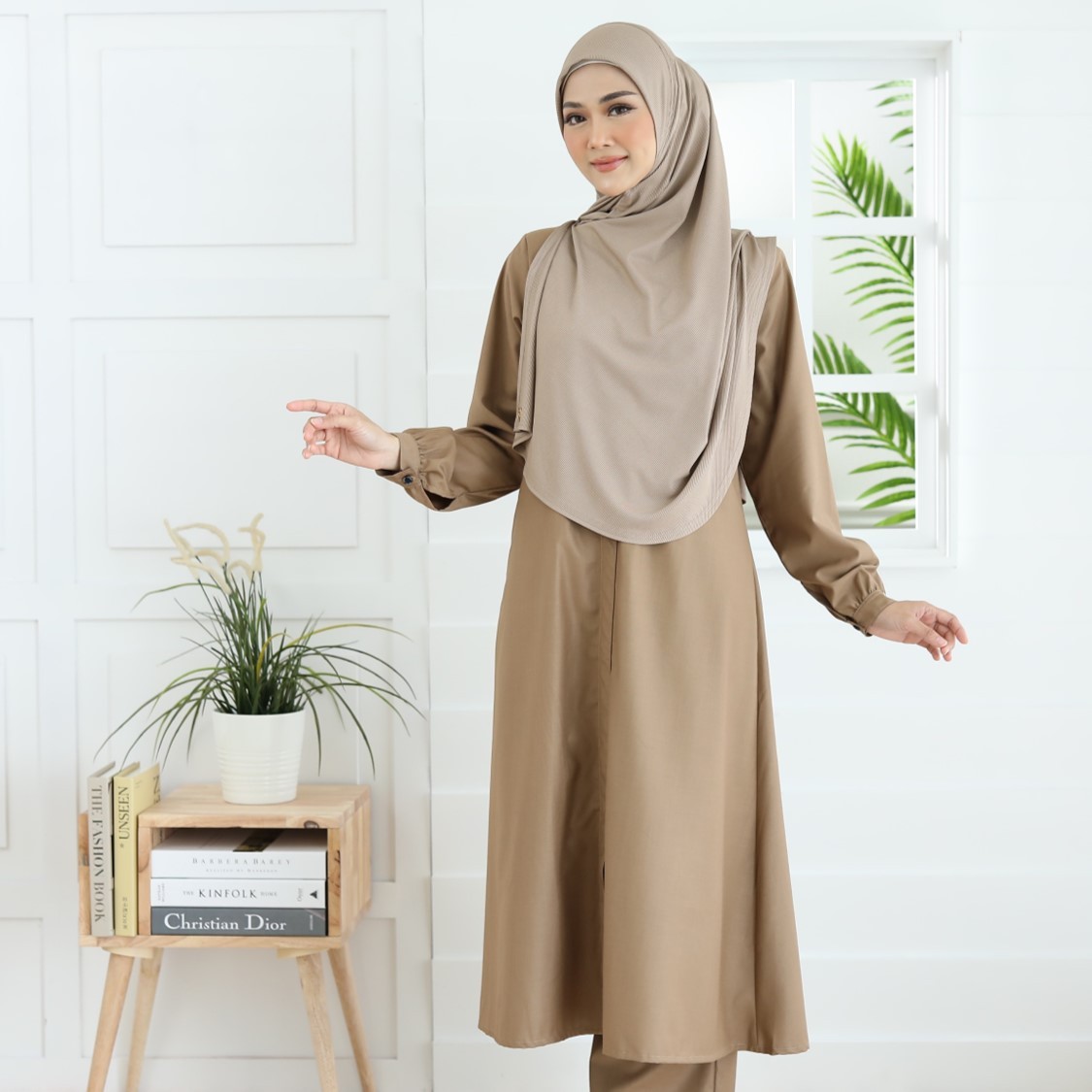 Ayla Suit in Medium Brown